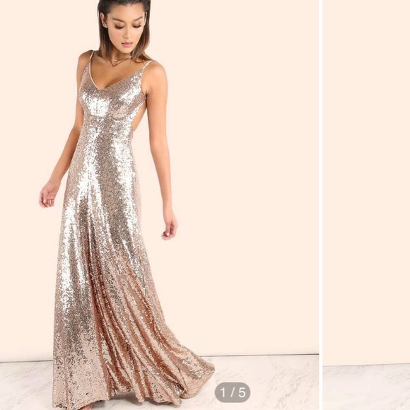 SHEIN Dresses & Skirts - NWOT Stunning Backless Gold Full Length Dress